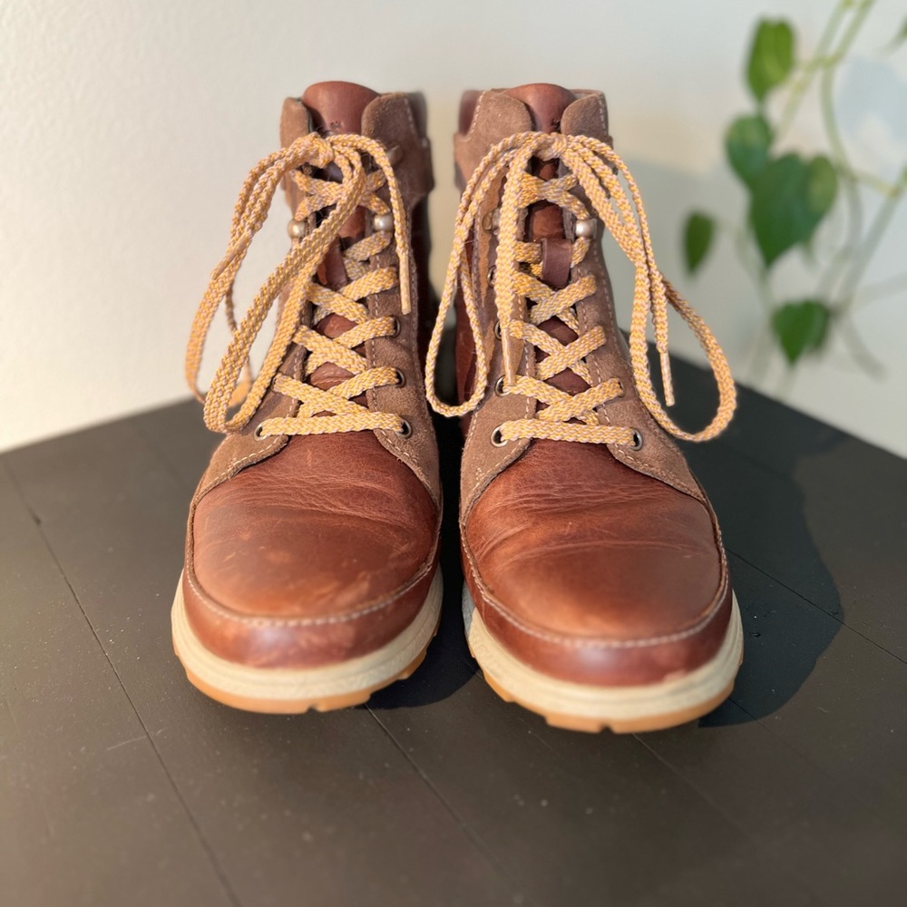 Chaco sierra waterproof boots